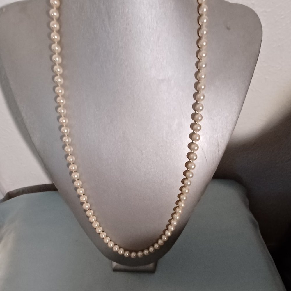 Vintage Marvella Pearls
